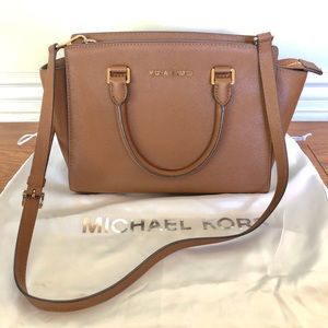 Michael Kors Selma satchel